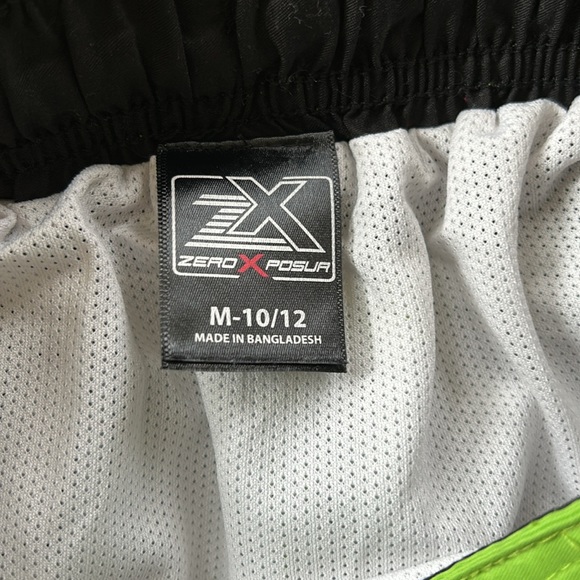 ZeroXposur Boys Medium -10/12 Swim Trunks / Board Shorts - Picture 2 of 5